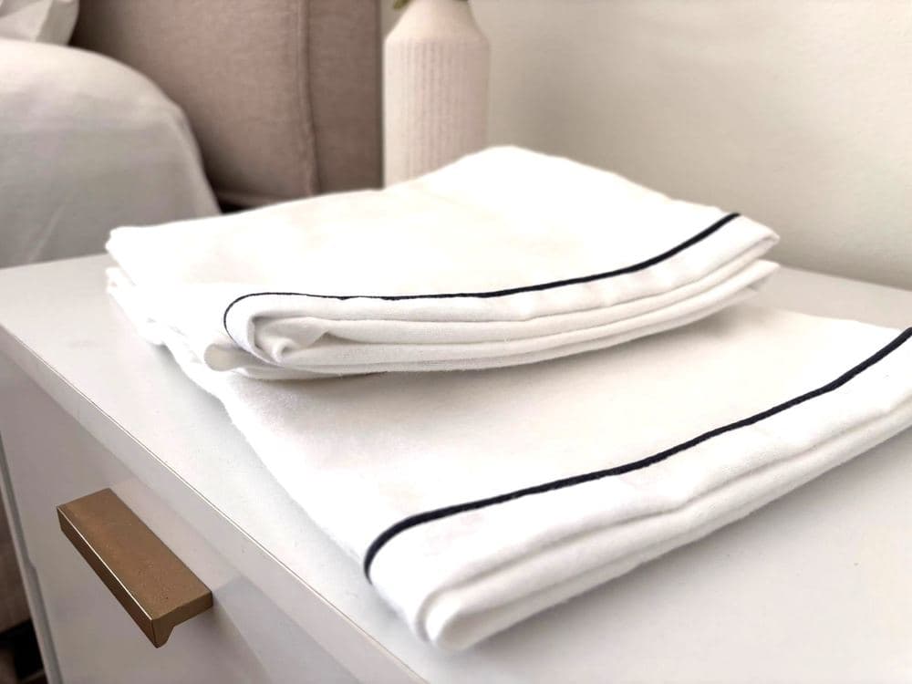Luxury 100% Cotton Winter Sheet Set: product photo