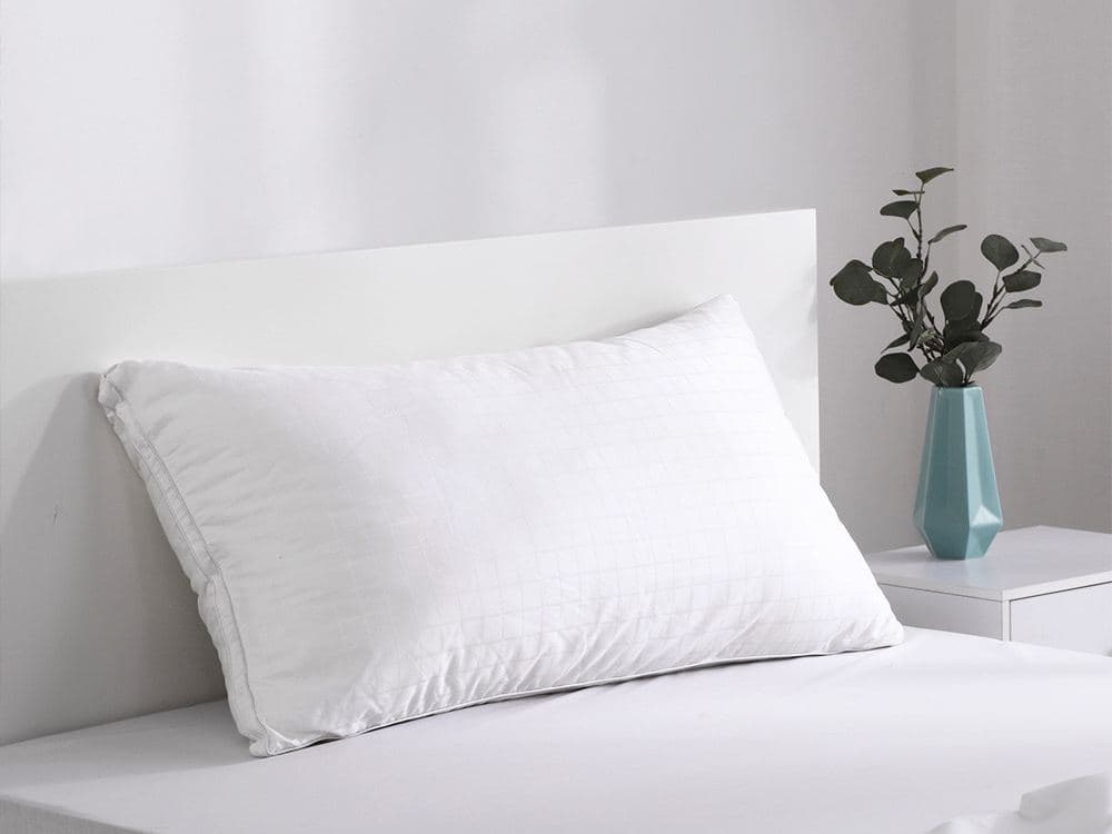 Premium 100% Cotton Microfibre Pillow: product photo